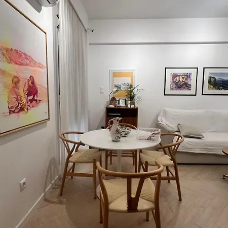 Artistic Centre Apartment Athens