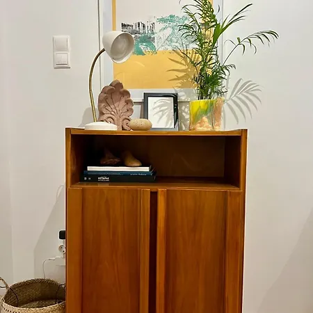 Artistic Centre Apartment *