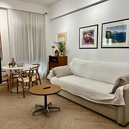 Artistic Centre Apartment Athens