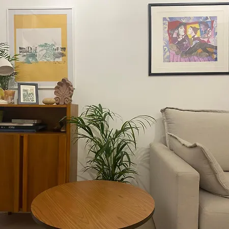 Apartment Artistic Centre *